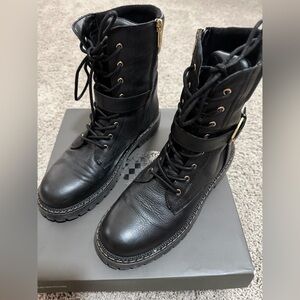WOMENS VINCE CAMUTO COMBAT BOOT